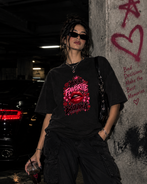 BAD IDEA — Y2K Kiss Tee